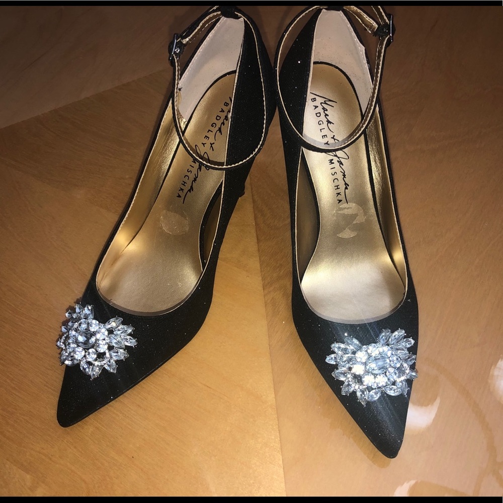 Badgley Mischka strappy heels - Picture 2 of 9